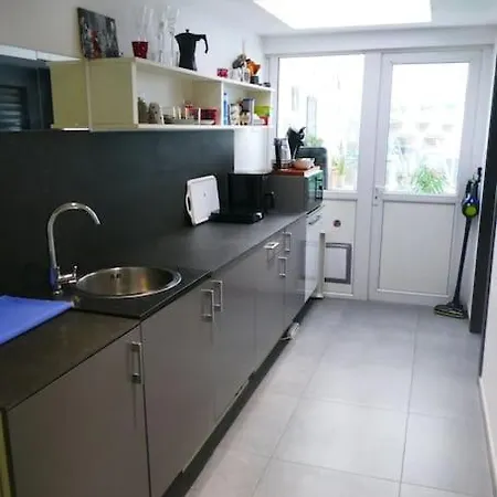 Studio With Kitchen, Shower Garden * Antwerp